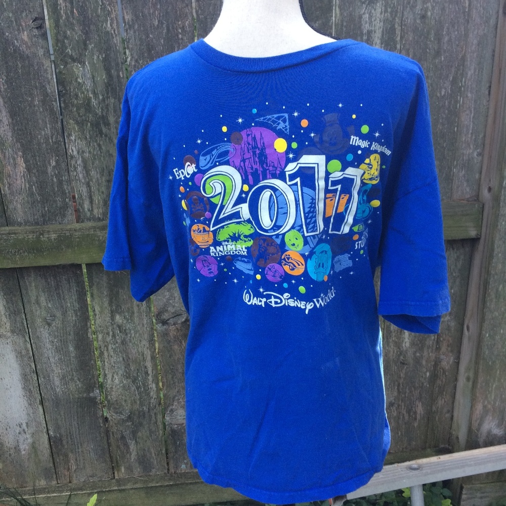 Walt Disney World Sz XL  Men T-Shirt